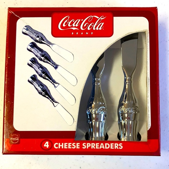 Coca Cola Other - Coca-Cola Set of 4 cheese Speaders